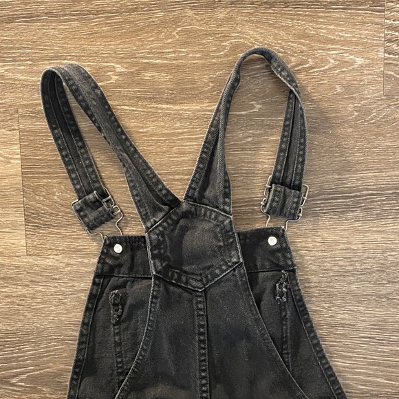 ASOS DESIGN denim overall in washed black SIZE 4 - Picture 10 of 15